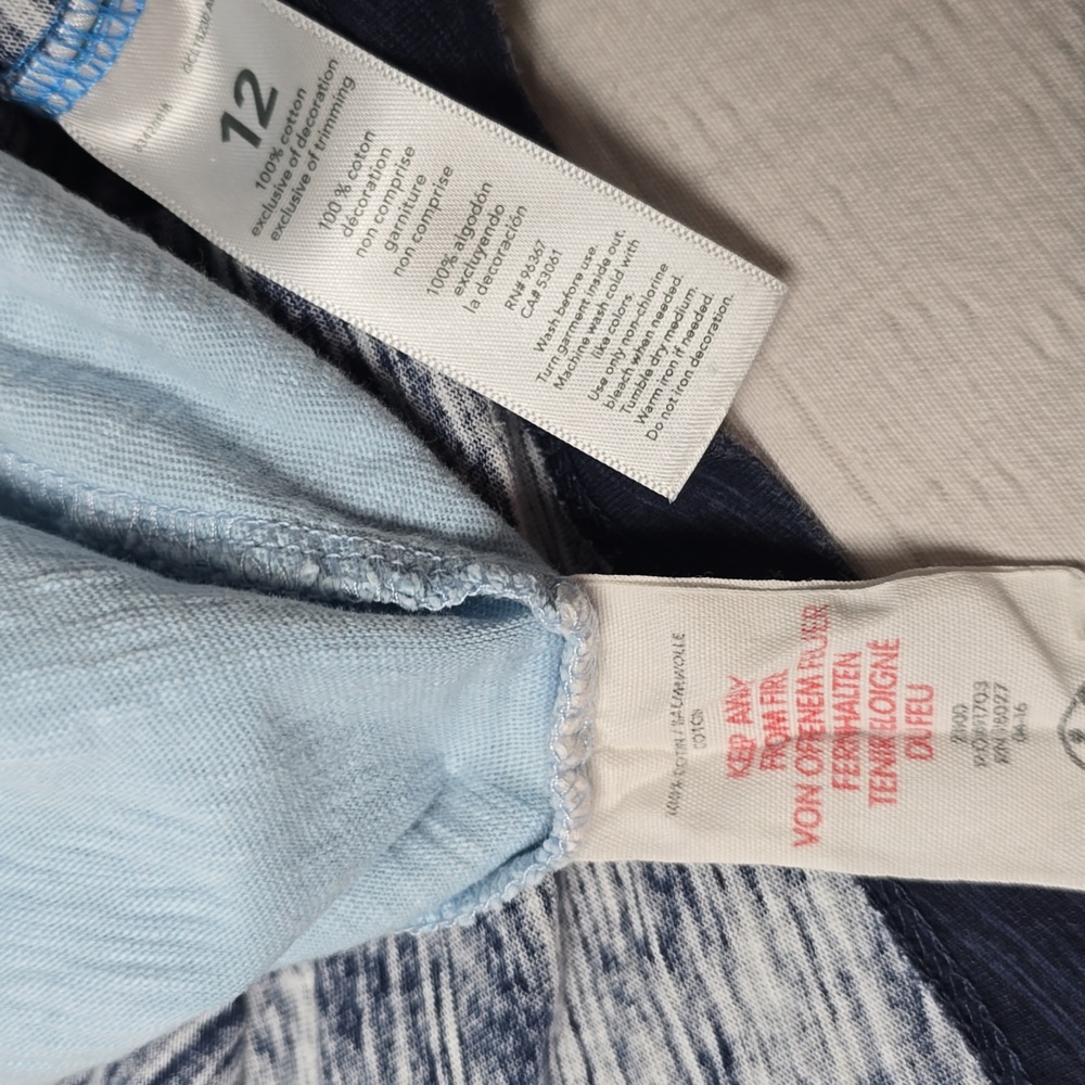 OshKosh B'Gosh (Size 12) and Mini Boden SEE NOTES (Size 9-10) Boys Tee Shirts - Picture 10 of 15